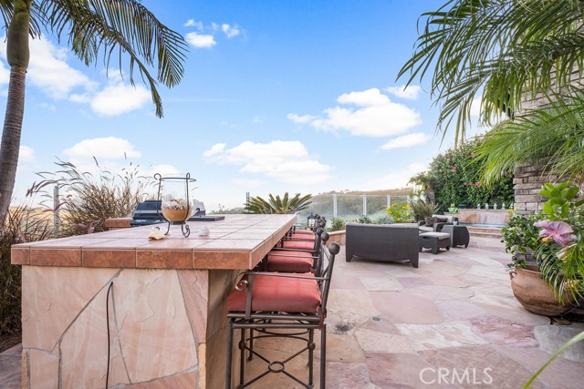 5 Sea View Lane, Newport Coast CA: https://media.crmls.org/medias/9b9180ae-89c0-408e-9084-18044684b747.jpg