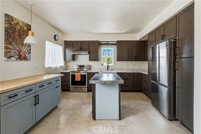 Detail Gallery Image 12 of 62 For 56833 Oakwood, Yucca Valley,  CA 92284 - 2 Beds | 2/1 Baths
