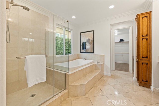 Detail Gallery Image 24 of 54 For 20100 Livorno Ln, Yorba Linda,  CA 92886 - 4 Beds | 3/1 Baths