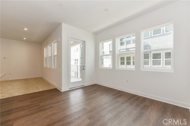 1510 S Urbana Street, Anaheim CA: https://media.crmls.org/medias/9b92bfc2-ac93-42ca-a2e8-5c24f0b023fe.jpg