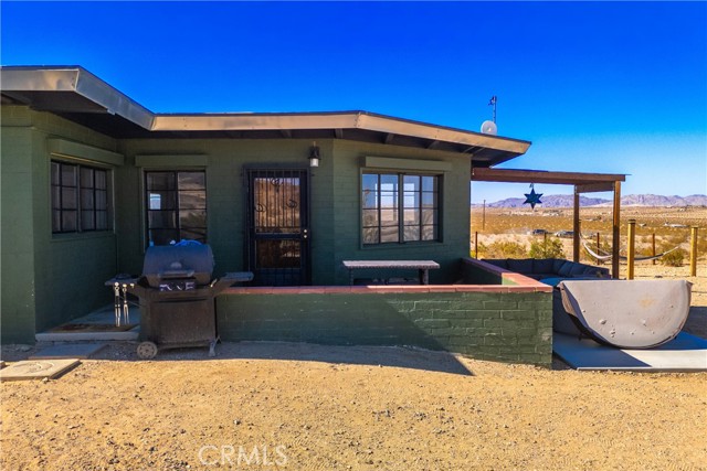 Detail Gallery Image 2 of 37 For 3370 Moonglow Rd, Twentynine Palms,  CA 92277 - 1 Beds | 1 Baths