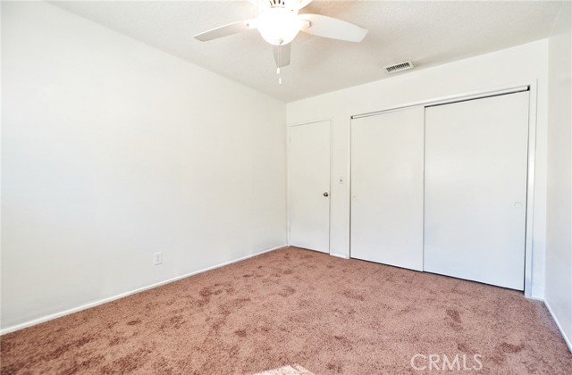 Detail Gallery Image 15 of 24 For 6934 Rogers Ln, San Bernardino,  CA 92404 - 4 Beds | 2 Baths