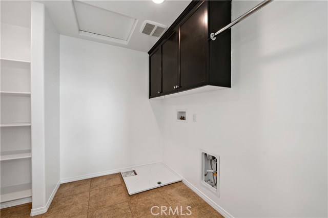 35646 Athena Court, Winchester CA: https://media.crmls.org/medias/9b94e1fe-7ea3-4ac8-9516-25847ecd91d7.jpg
