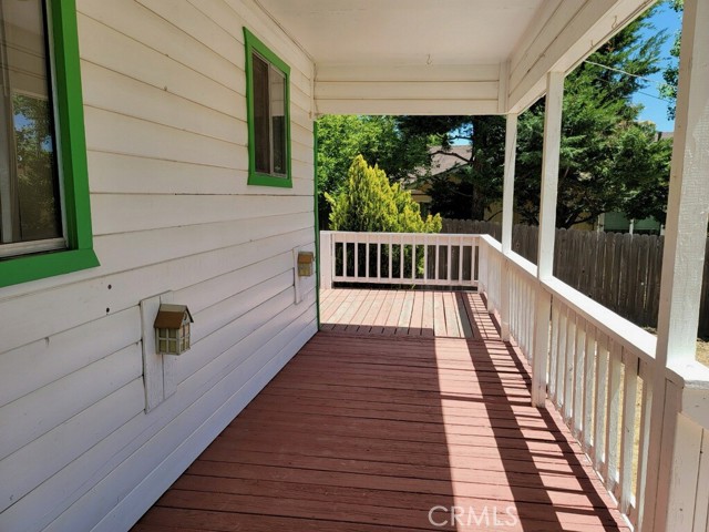 1004 Coldwater Drive, Frazier Park CA: https://media.crmls.org/medias/9b94ee53-aace-4245-82d9-4cec6998186f.jpg