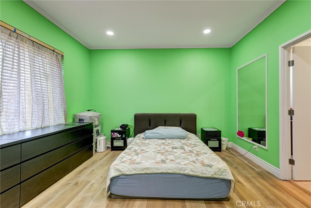 MLS #OC25258718 image #11