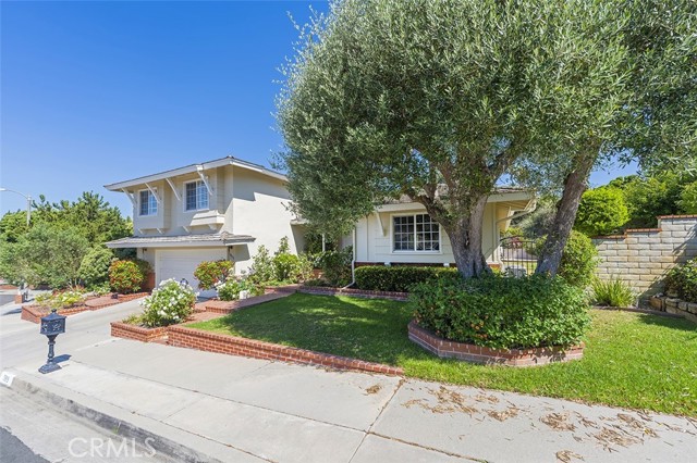 5819 Sunmist Drive, Rancho Palos Verdes, California 90275, 4 Bedrooms Bedrooms, ,Residential,Sold,Sunmist Drive,SB23144844