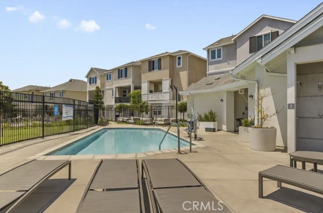 Detail Gallery Image 17 of 21 For 1060 N Anaheim Blvd #2, Anaheim,  CA 92801 - 4 Beds | 3/1 Baths