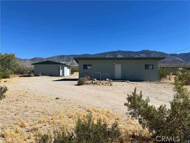 Detail Gallery Image 2 of 35 For 36281 Fleetwood St, Lucerne Valley,  CA 92356 - 3 Beds | 2 Baths