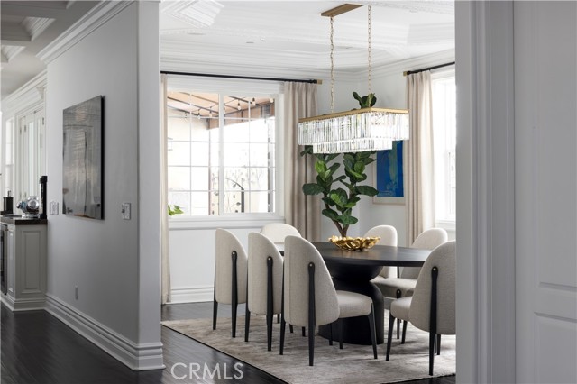 2681 Crestview Drive, Newport Beach CA: https://media.crmls.org/medias/9b96a8da-4f96-4427-8675-f6fd0f547aea.jpg
