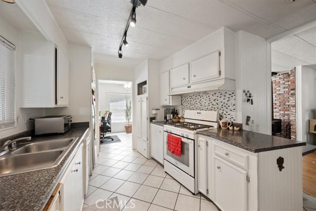 3042 Cruise Circle, Paso Robles CA: https://media.crmls.org/medias/9b96dc26-2489-4d15-b974-5105cfb19851.jpg