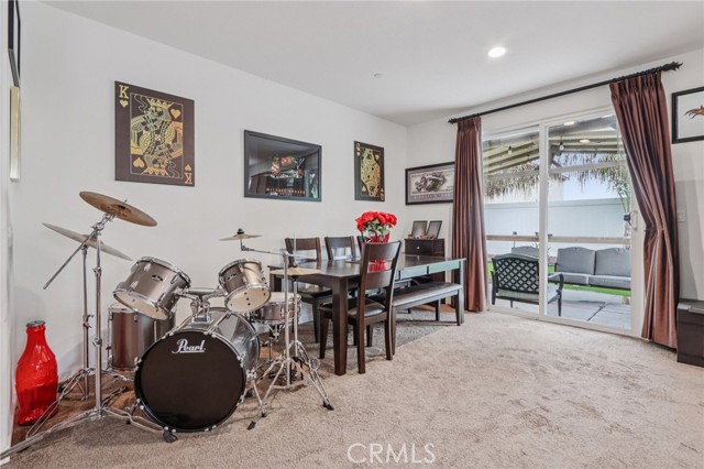 Detail Gallery Image 17 of 42 For 29118 Carrotwood, Lake Elsinore,  CA 92530 - 4 Beds | 3 Baths