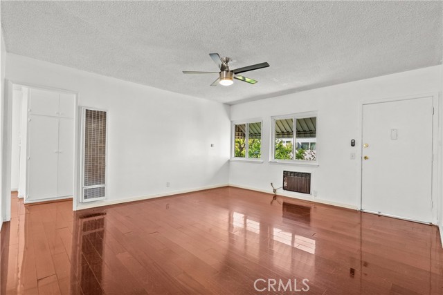 Detail Gallery Image 10 of 26 For 7137 Coldwater Canyon Ave #10,  North Hollywood,  CA 91605 - 2 Beds | 1 Baths