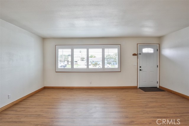 Detail Gallery Image 8 of 57 For 4909 N Glen Arden, Covina,  CA 91724 - 4 Beds | 2 Baths