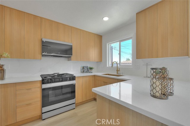 Detail Gallery Image 30 of 54 For 9398 Exeter Ave, Montclair,  CA 91763 - 3 Beds | 2 Baths