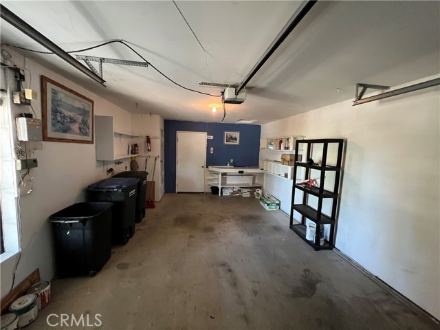 1419 Hancock Circle, San Jacinto CA: https://media.crmls.org/medias/9b99b5cc-f7be-4aa0-8a57-04d6531e5ac9.jpg