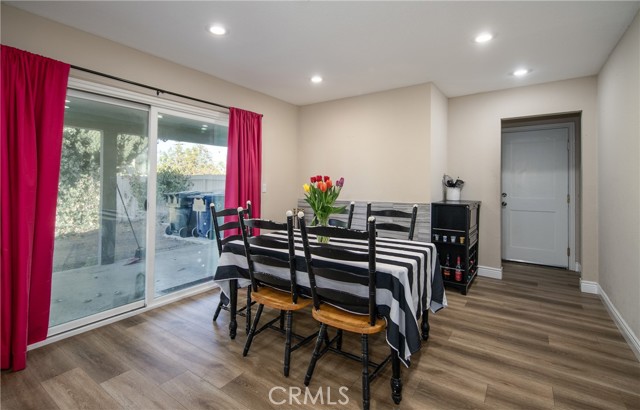 Detail Gallery Image 10 of 20 For 1510 Helena Lane, Redlands,  CA 92373 - 4 Beds | 2/1 Baths