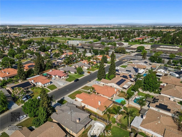 Detail Gallery Image 25 of 27 For 9803 Manhattan, Bakersfield,  CA 93312 - 3 Beds | 2 Baths