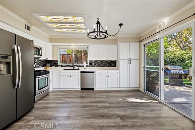 31710 Corte Esparza, Temecula CA: https://media.crmls.org/medias/9b9a56a5-aa07-4c04-8840-37de7ac92644.jpg