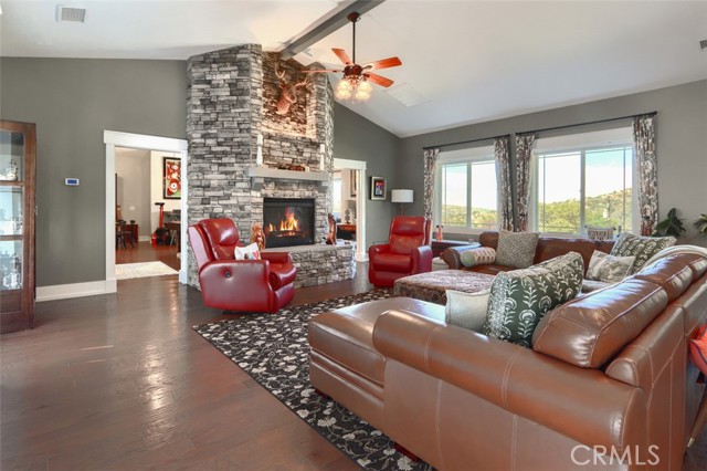 Detail Gallery Image 15 of 75 For 43295 Running Deer Dr, Coarsegold,  CA 93614 - 4 Beds | 2/1 Baths