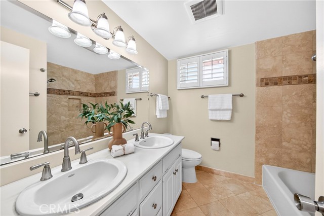 29604 Stonecrest Road, Rancho Palos Verdes, California 90275, 5 Bedrooms Bedrooms, ,3 BathroomsBathrooms,Residential,For Sale,Stonecrest,SB26090809