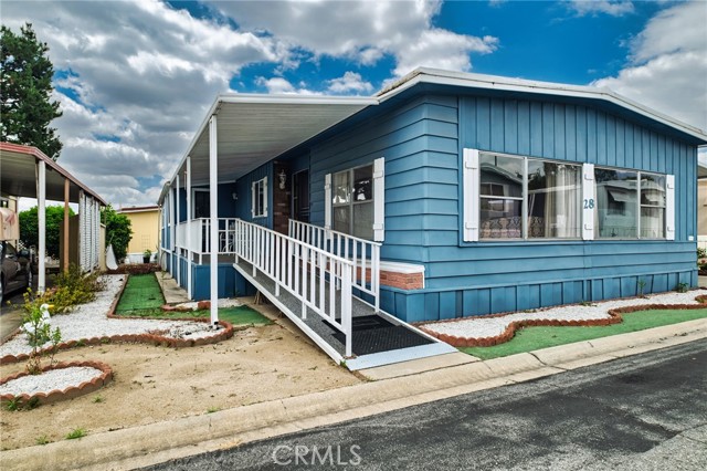 Detail Gallery Image 1 of 29 For 1035 E Huntington Dr #28,  Monrovia,  CA 91016 - 2 Beds | 2 Baths