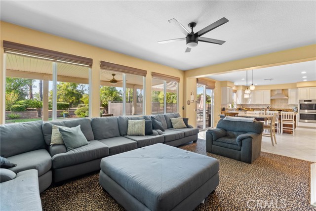 Image 20 of 54 For 1137 Pamplona Drive
