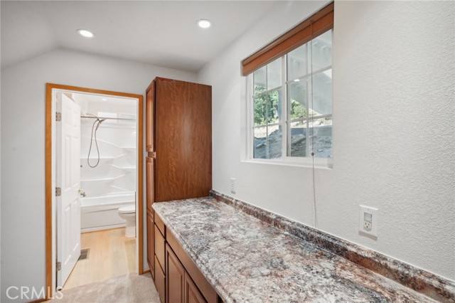 Detail Gallery Image 13 of 31 For 491 Violet Dr, Twin Peaks,  CA 92391 - 2 Beds | 2 Baths