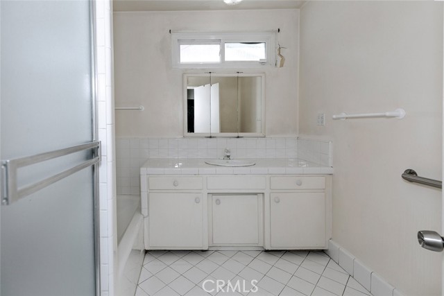 Detail Gallery Image 24 of 33 For 13727 Leadwell St, Van Nuys,  CA 91405 - 3 Beds | 1/1 Baths