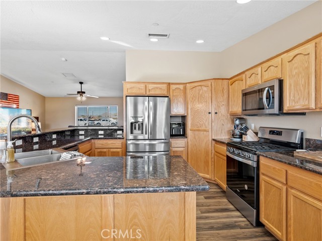 Detail Gallery Image 16 of 50 For 16575 Quinnault, Apple Valley,  CA 92307 - 4 Beds | 2 Baths