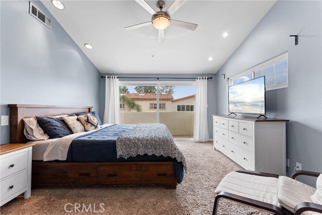 Detail Gallery Image 20 of 38 For 4700 Warner Avenue #112,  Huntington Beach,  CA 92649 - 3 Beds | 2/1 Baths