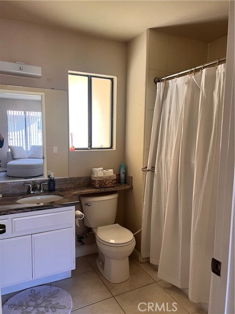 Detail Gallery Image 5 of 6 For 547 W Avenue Q10, Palmdale,  CA 93551 - 3 Beds | 2 Baths