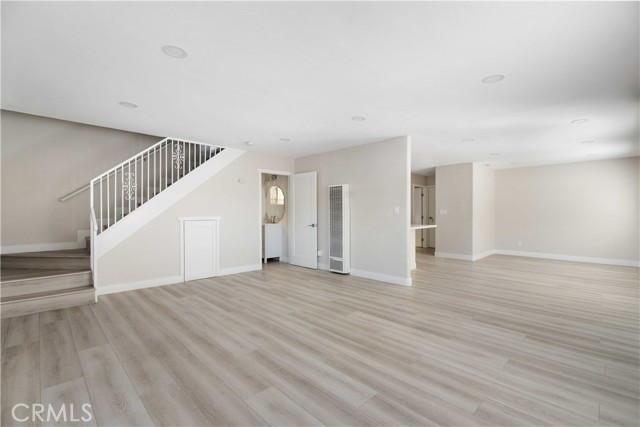12506 South Mona photo 2