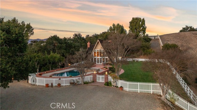 Detail Gallery Image 12 of 74 For 4086 E Oak Trail Rd, Santa Ynez,  CA 93460 - 3 Beds | 4/2 Baths