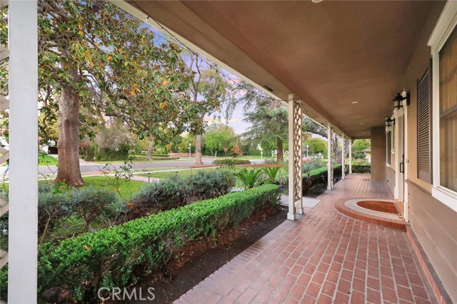 Detail Gallery Image 4 of 36 For 2198 Melville, San Marino,  CA 91108 - 4 Beds | 4/1 Baths