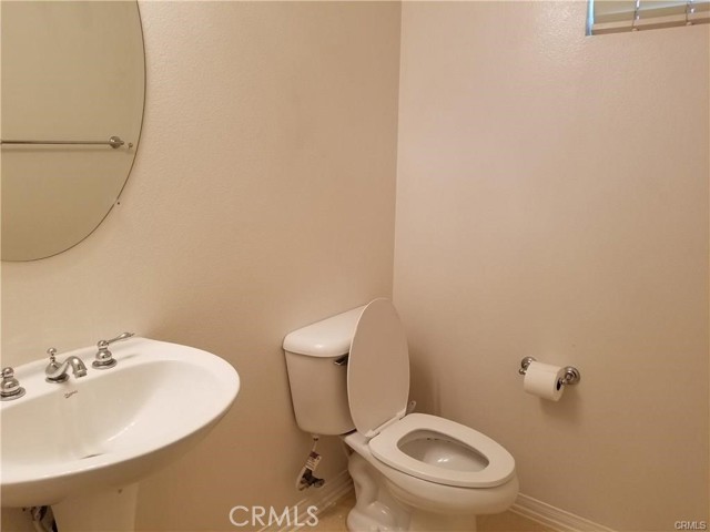 Detail Gallery Image 14 of 24 For 7031 Angora, Chino,  CA 91710 - 3 Beds | 2/1 Baths