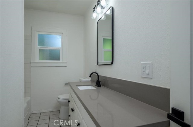 Detail Gallery Image 10 of 12 For 35227 Avenue C, Yucaipa,  CA 92399 - 3 Beds | 2 Baths