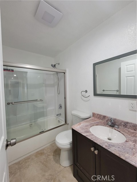 Detail Gallery Image 8 of 19 For 8513 Walpole Ave, California City,  CA 93505 - 3 Beds | 2 Baths