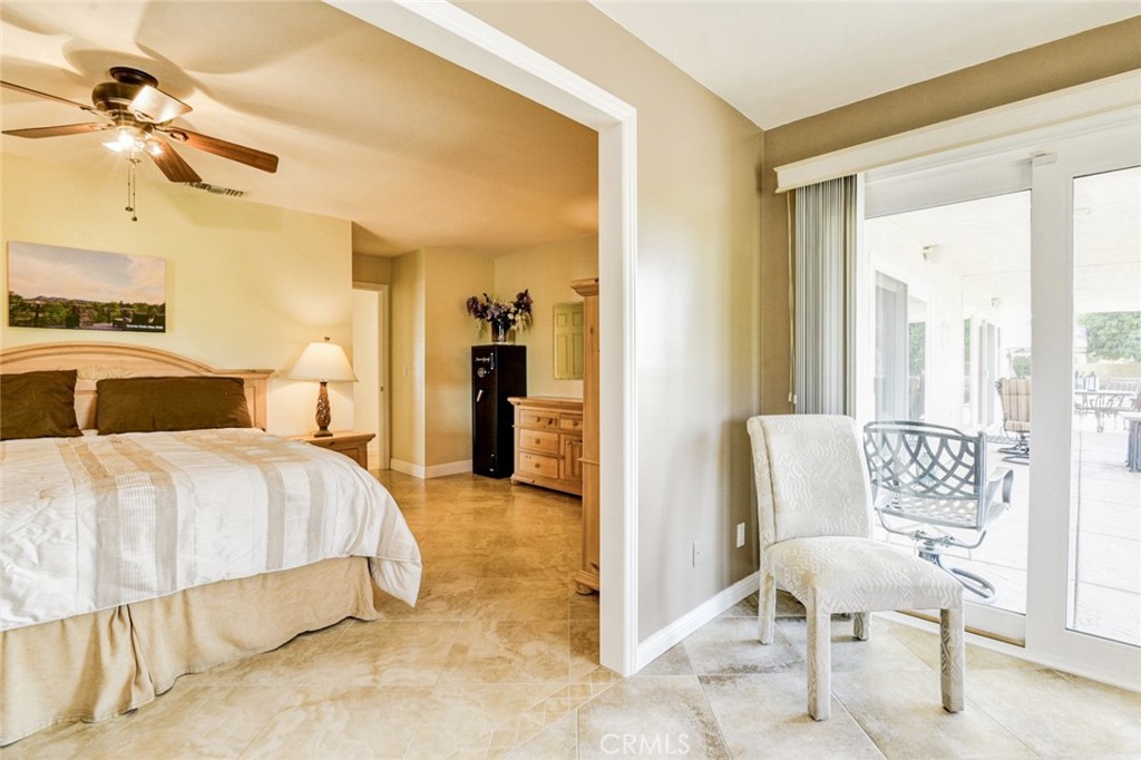 MLS #OC25184168 image #13