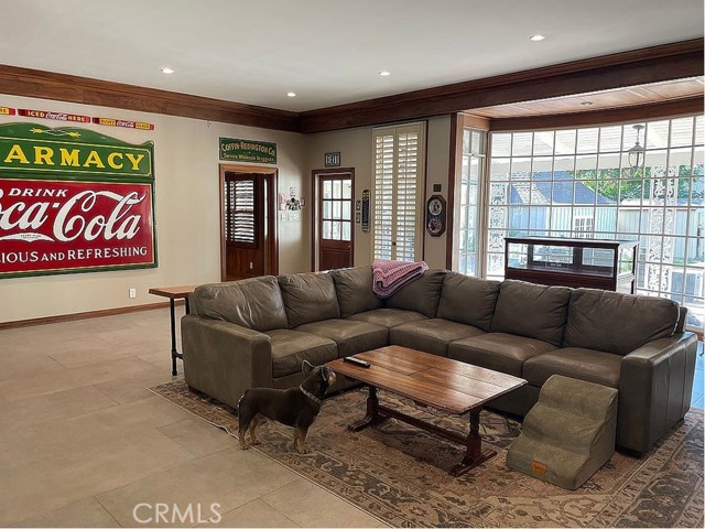 Detail Gallery Image 15 of 37 For 4217 Cedar, Long Beach,  CA 90807 - 4 Beds | 6 Baths