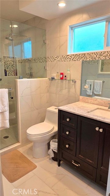 787 Terrace 49, Los Angeles CA: https://media.crmls.org/medias/9ba4b248-b09e-447c-92fc-56603a3c649f.jpg