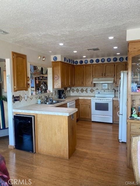 Detail Gallery Image 11 of 17 For 3136 Westridge Dr, Kelseyville,  CA 95451 - 2 Beds | 2 Baths