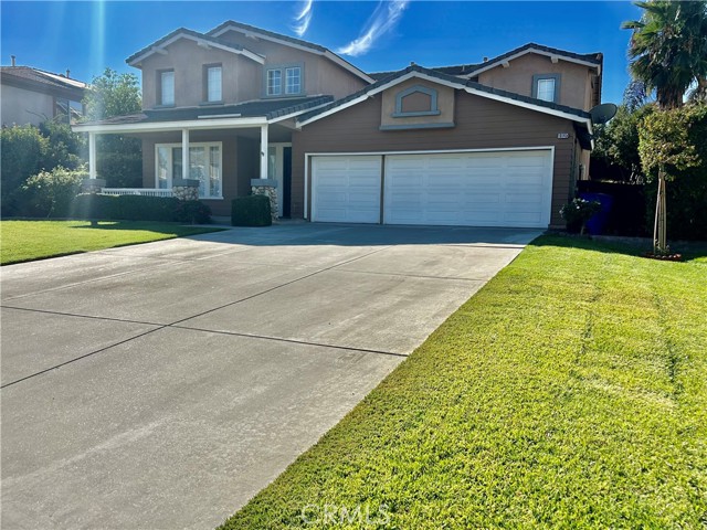 Detail Gallery Image 2 of 75 For 19145 Erickson Way, Riverside,  CA 92508 - 4 Beds | 3 Baths