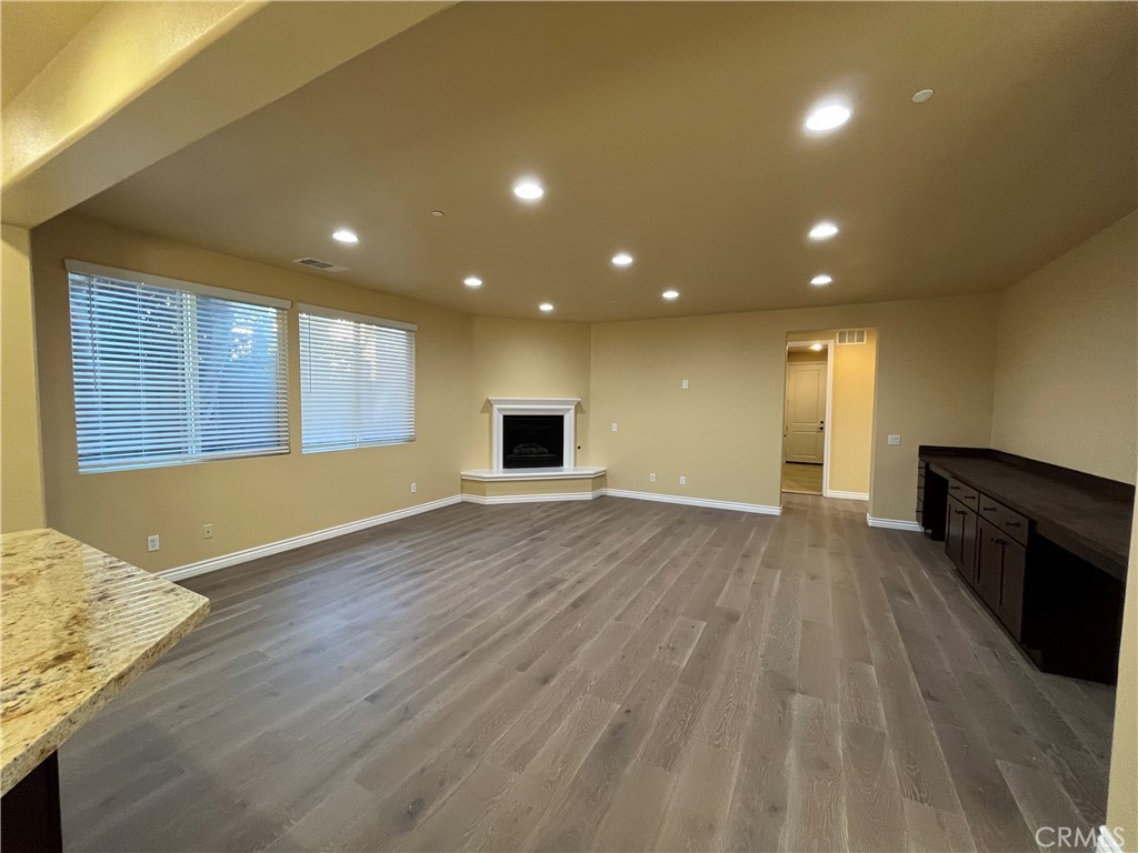 MLS #OC25262182 image #14