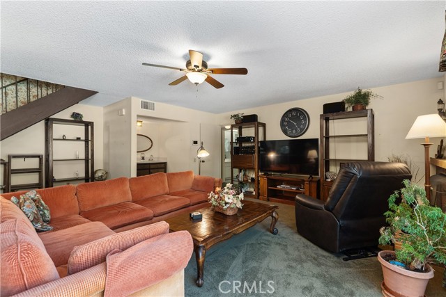 Detail Gallery Image 11 of 40 For 1663 N Pala Pl, Orange,  CA 92867 - 4 Beds | 3 Baths