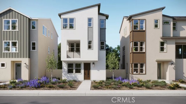 Detail Gallery Image 19 of 24 For 27537 Grand Fir Way, Valencia,  CA 91381 - 2 Beds | 2/1 Baths