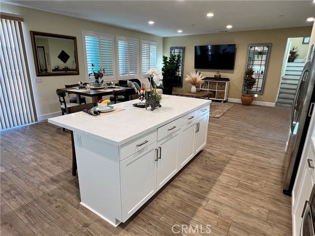 Detail Gallery Image 13 of 50 For 2623 Waterfall Ln, Corona,  CA 92882 - 6 Beds | 4 Baths