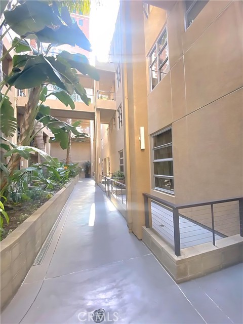 Detail Gallery Image 5 of 23 For 133 the Promenade #103,  Long Beach,  CA 90802 - 2 Beds | 2/1 Baths