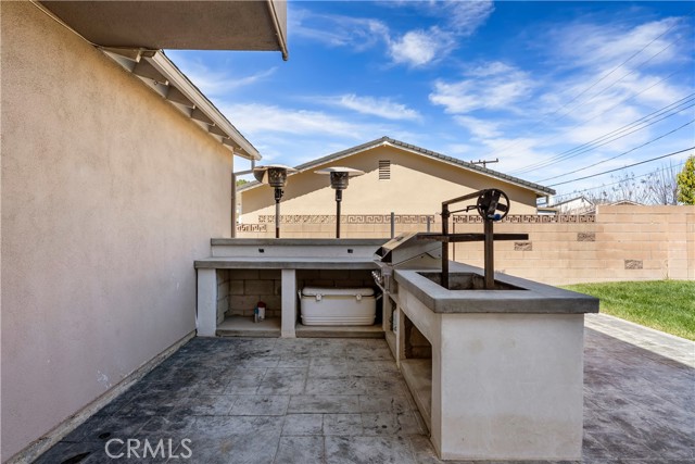 Detail Gallery Image 26 of 28 For 2095 Morley St, Simi Valley,  CA 93065 - 4 Beds | 2/1 Baths