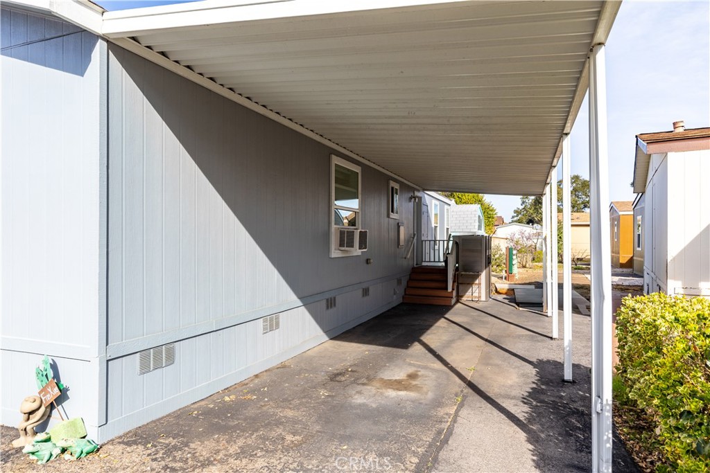 1256 Camino Del Roble 41