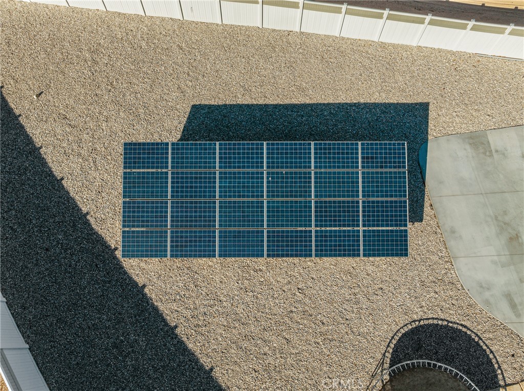 https://media.crmls.org/medias/9ba8a923-3431-413d-ad01-f49fa9cbce20.jpg?preset=X-Large